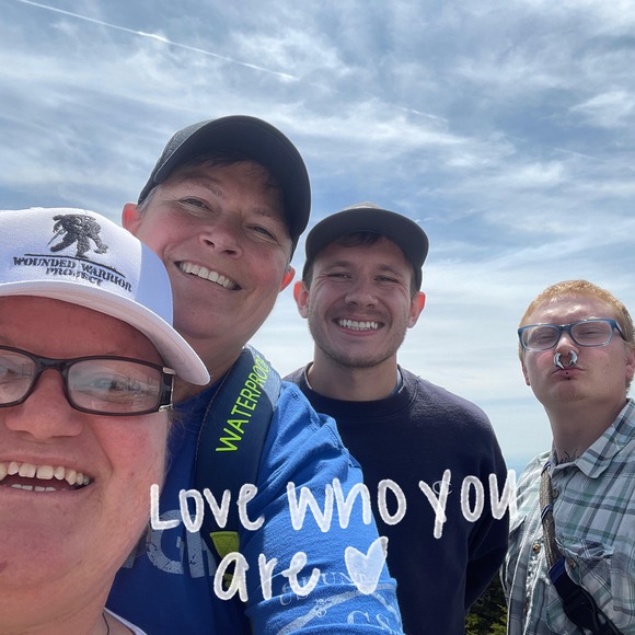 Meet your Posher, Michelle - Picture 1 of 1